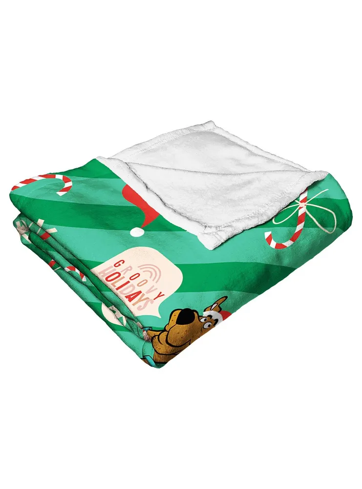 Scooby-Doo! Groovy Wrapping Paper Silk Touch Throw Blanket