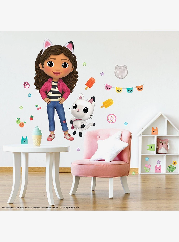Gabby's Dollhouse Character Giant Wall Decals