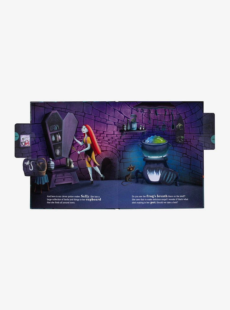 The Nightmare Before Christmas: Welcome To Halloween Town Book