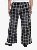 Black & White Flannel Grommet Cargo Pocket Lounge Pants Plus