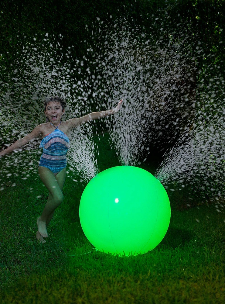 Illuminated LED Sprinkler Ball