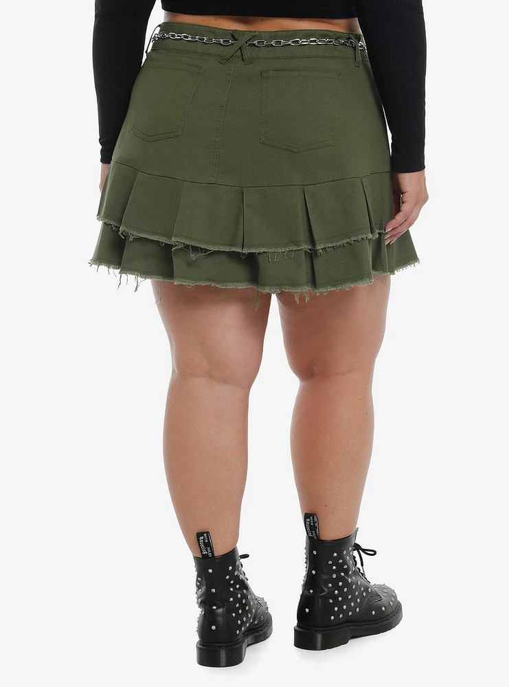 Social Collision Green Tiered Pleated Skirt With Belt Plus