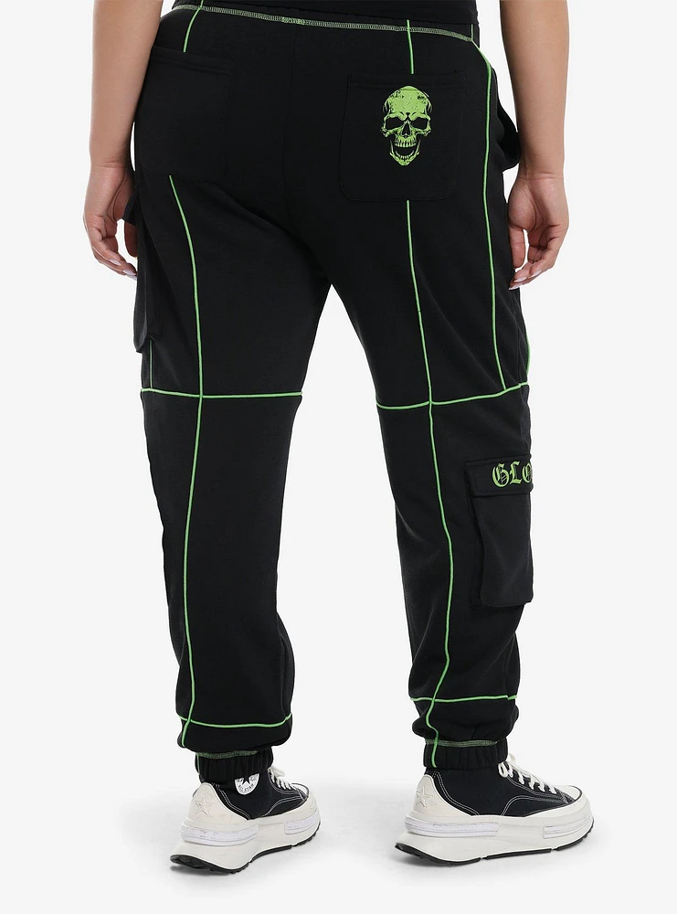 Social Collision Black & Green Skull Cargo Girls Jogger Sweatpants Plus