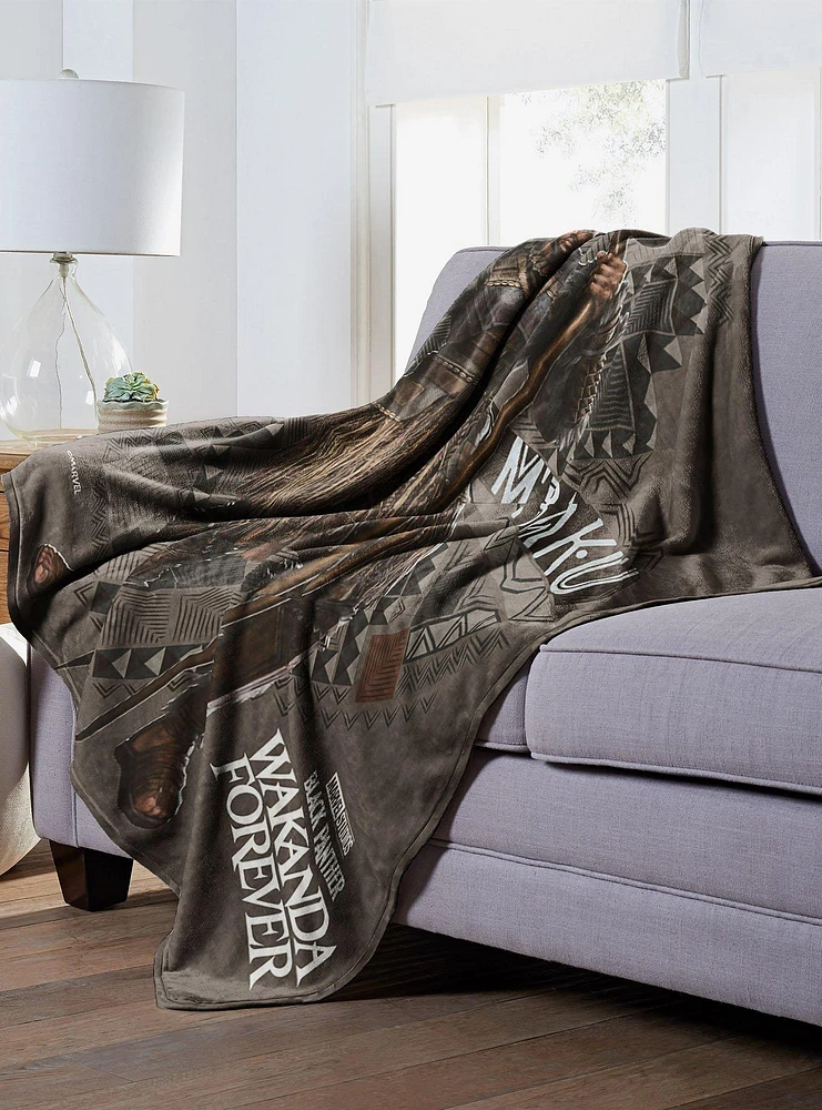 Marvel Black Panther Mbaku Silk Touch Throw Blanket