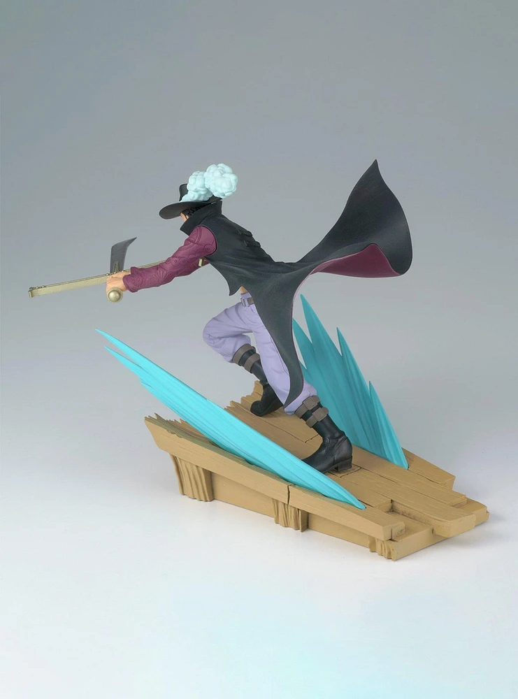 Banpresto One Piece Senkozekkei Dracule Mihawk Figure