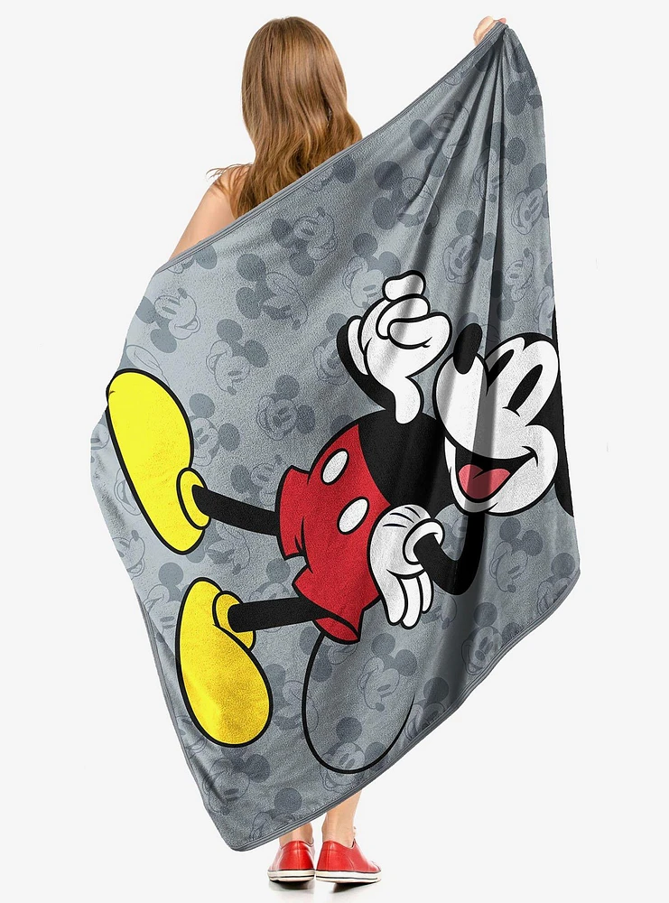 Disney Mickey Mouse This Is Mickey Micro Raschel Throw