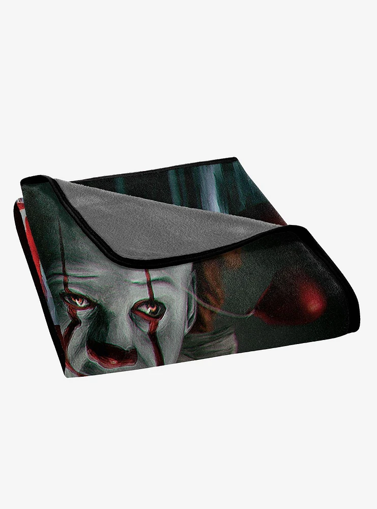 IT: Chapter 2 Pennywise Hallucination Micro Raschel Throw