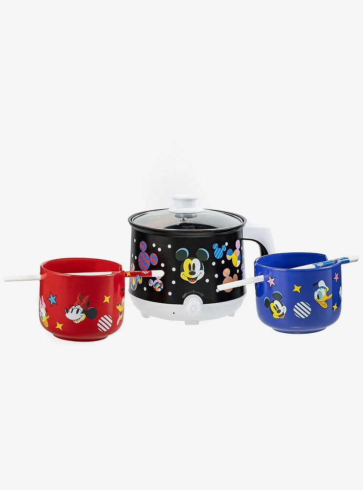 Disney Mickey Mouse Hot Pot with Ramen Bowls