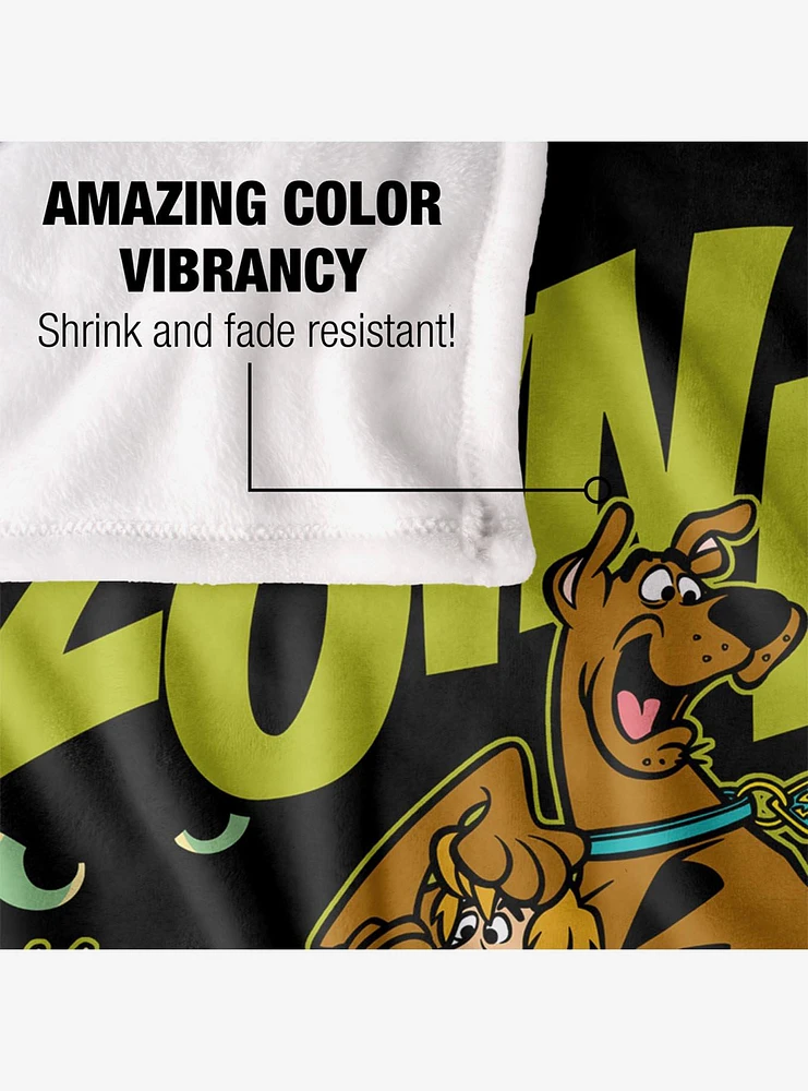 Scooby-Doo! Zoinks! Throw Blanket