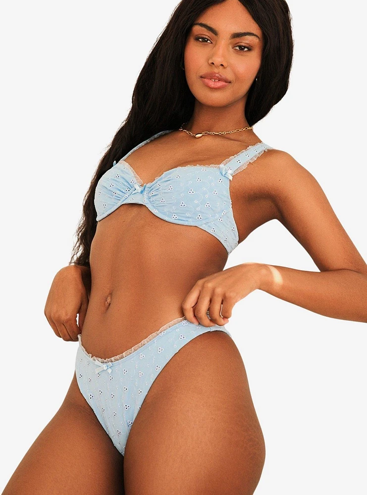 Dippin' Daisy's Priscilla Underwire Swim Top Baby Blue