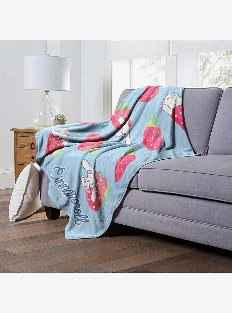 Cinnamoroll Berry Lovable Silk Touch Throw Blanket