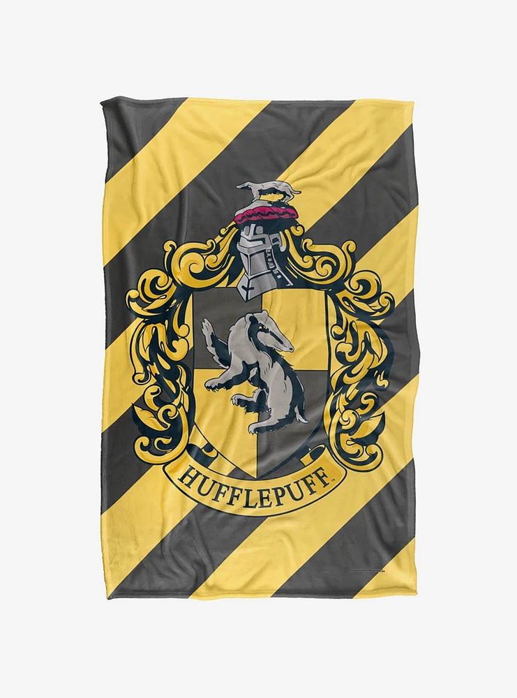 Harry Potter Stripe Hufflepuff Crest 36x58" Throw Blanket