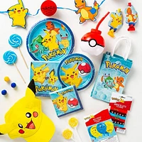 Poké Ball Plastic Cup with Straw, 22oz - Pokémon