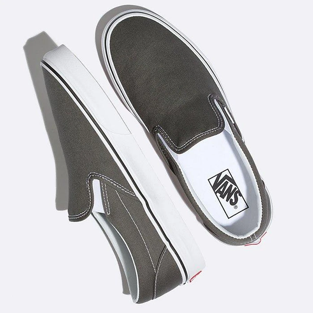 Men's Classic Slip-On Shoe