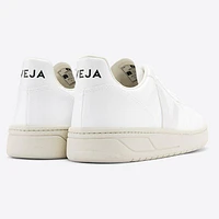 Unisex V-10 CWL Sneaker
