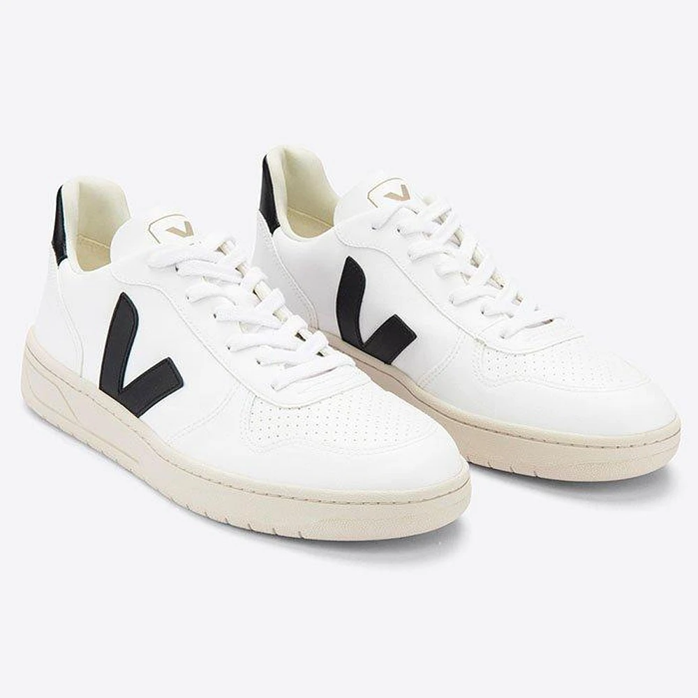 Unisex V-10 CWL Sneaker