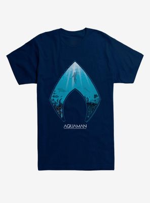 DC Comics Aquaman Icon Sea Background T-Shirt