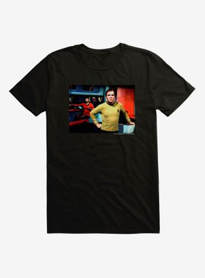 Star Trek Uhura And Kirk Pose T-Shirt