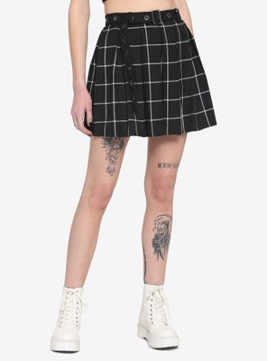 Black & White Plaid Pleated Skirt With Grommet Belt
