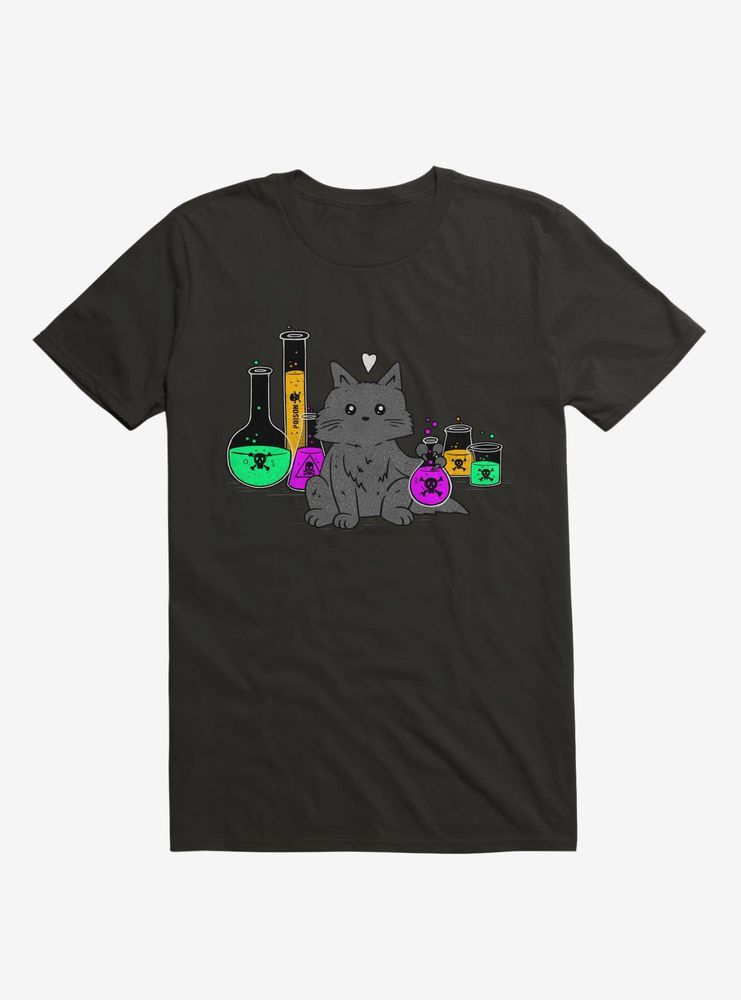 I Think My Cat Wants to Kill Me T-Shirt