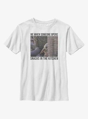 Star Wars The Mandalorian Child Hears Snacks Youth T-Shirt