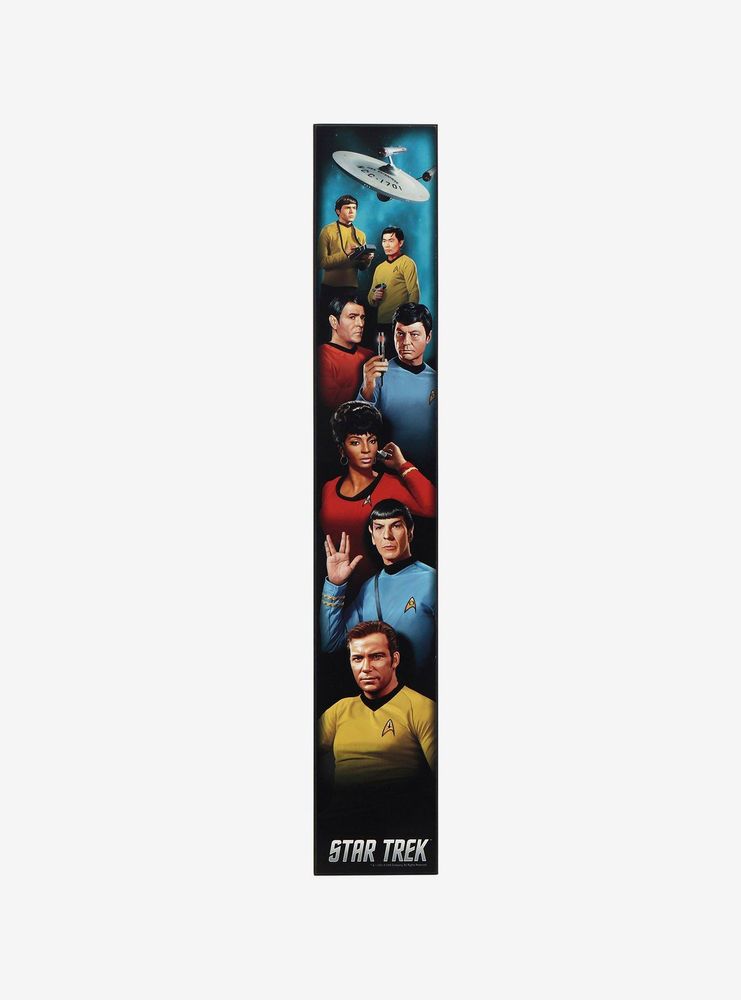 Star Trek Line Up Wood Wall Decor