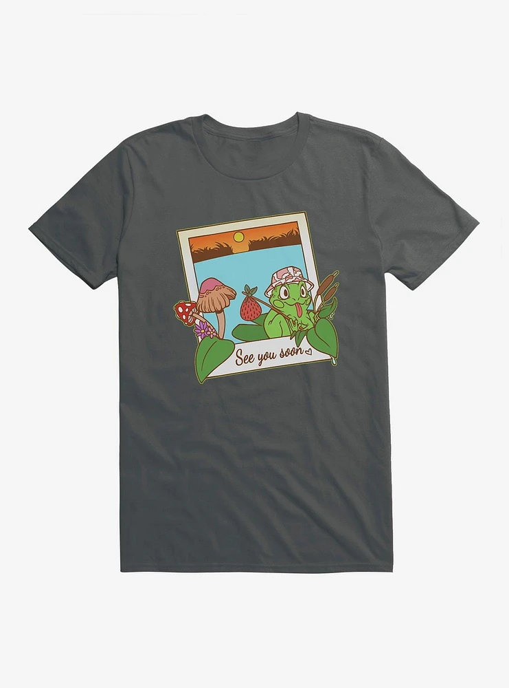 Cottagecore Frog T-Shirt