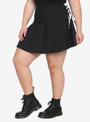 Black & White Lace-Up Pleated Skirt Plus