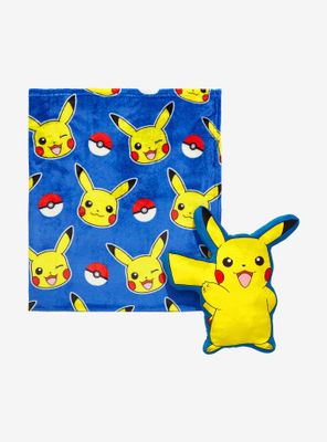 Pokémon Pikachu Plush and Blanket Set