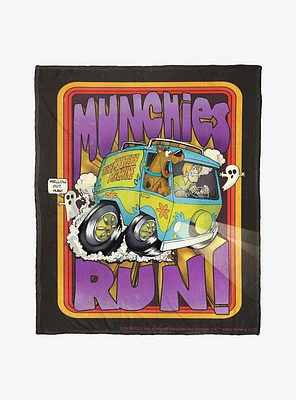 Scooby-Doo Munchies Run Throw Blanket