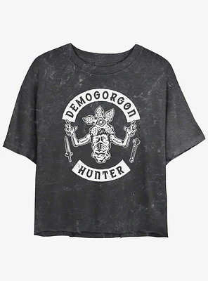 Stranger Things Demogorgon Hunter Mineral Wash Crop Girls T-Shirt