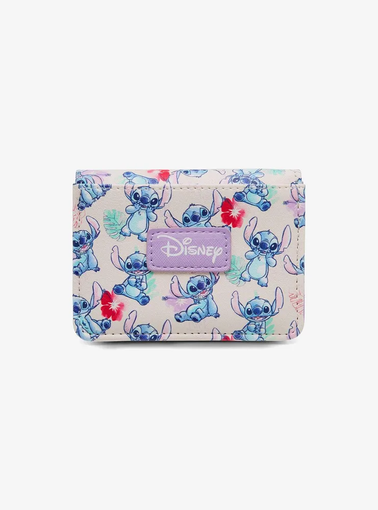 Hot Topic Disney Lilo & Stitch Hula Retractable Badge Reel