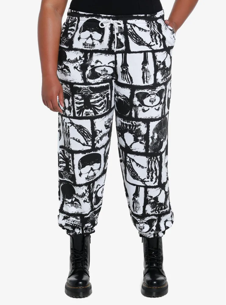 Social Collision Skeleton Grid Girls Sweatpants Plus