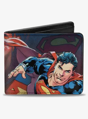 DC Comics Superman Flying Pose Shield Heat Vision Eyes Pose Close Up Bifold Wallet