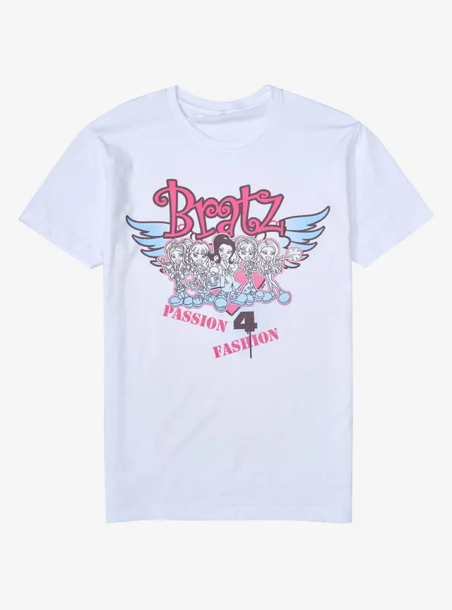 Hot Topic Bratz Angel Wings Boyfriend Fit Girls T-Shirt