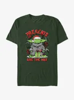 Star Wars The Mandalorian Santa Grogu Gift Exchange T-Shirt