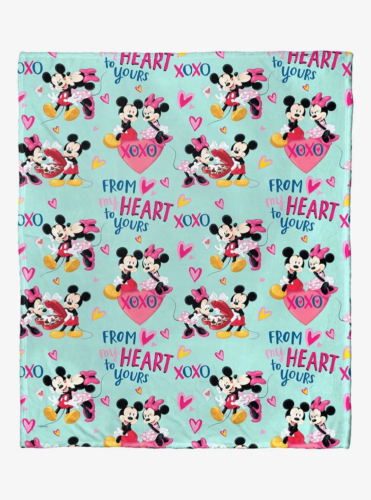 Disney Mickey Mouse Lovely Pattern Throw Blanket