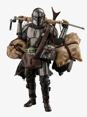 Star Wars The Mandalorian and Grogu (Deluxe) Collectible Set by Hot Toys