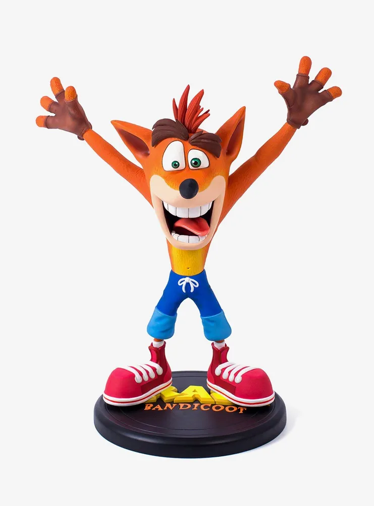 First 4 Figures Crash Bandicoot Excited Crash Figure