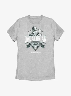 Star Wars The Mandalorian Dadalorian Way Crest Womens T-Shirt