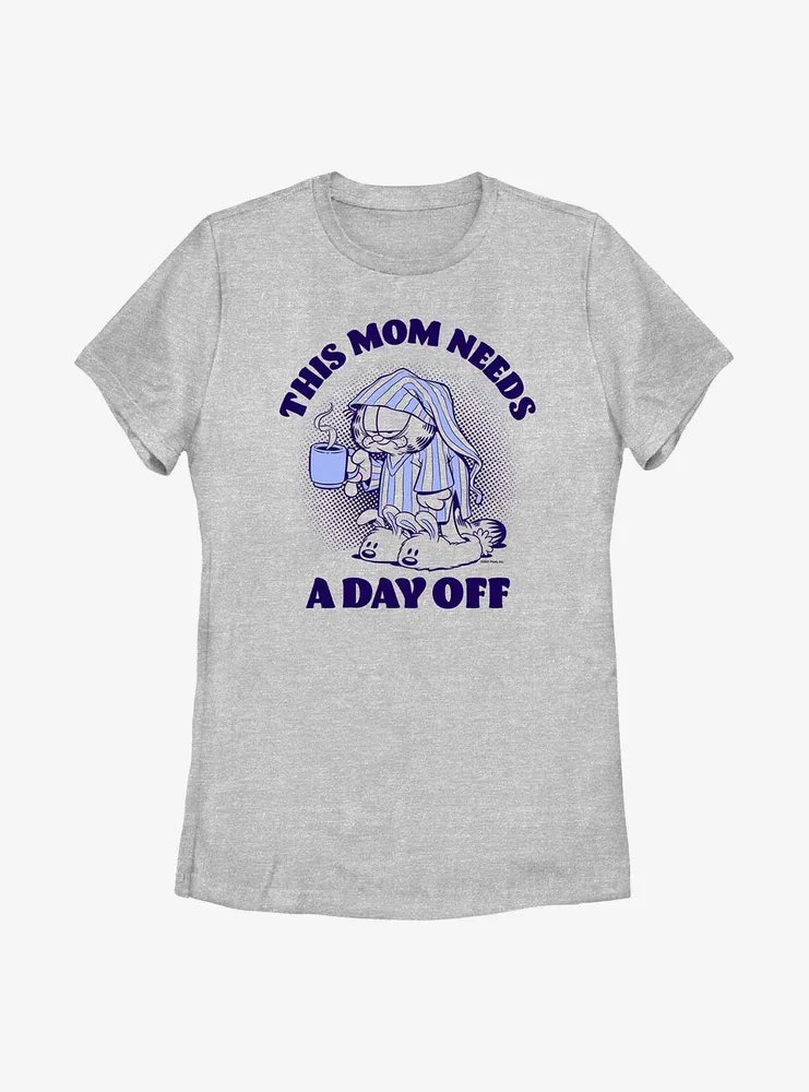 Garfield This Mom Needs A Day Off Women's T-Shirt