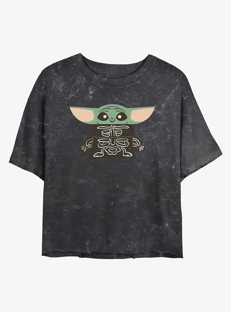 Star Wars The Mandalorian Skeleton Grogu Mineral Wash Girls Crop T-Shirt