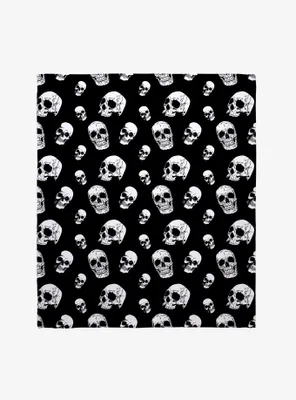 Skulls All Over Throw Blanket