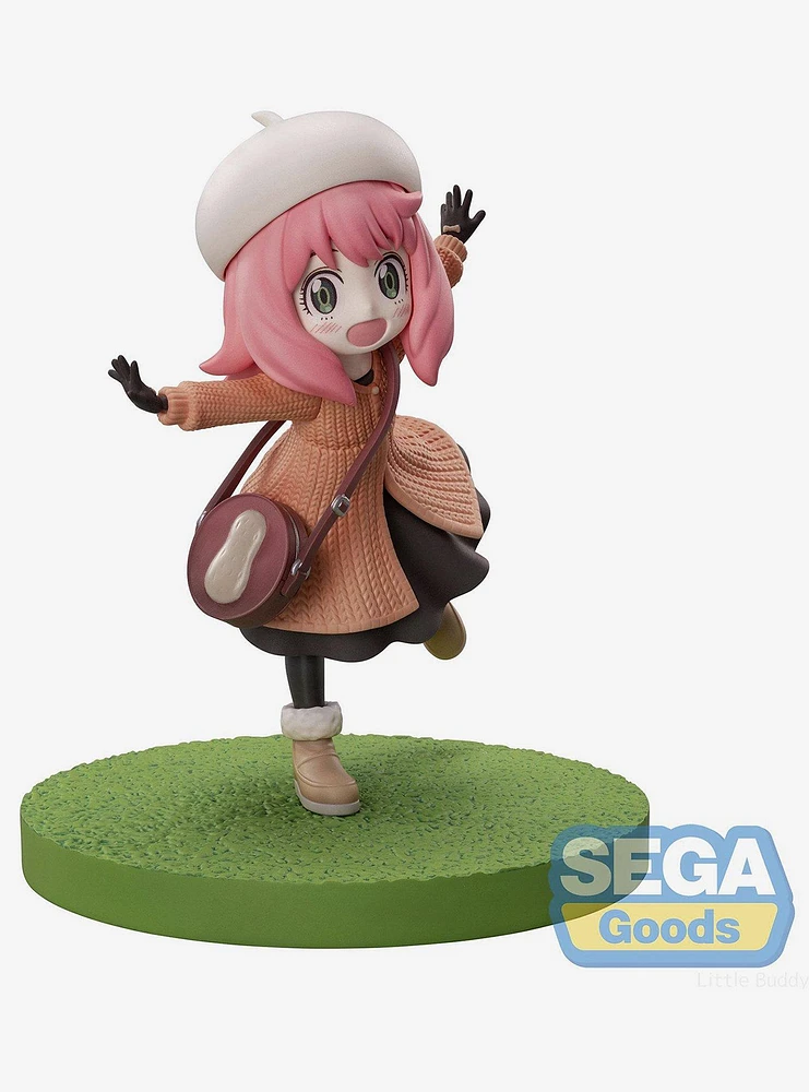 Sega Spy x Family Luminasta Anya Forger Figure (Outing Ver.)