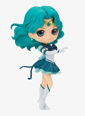 Banpresto Sailor Moon Cosmos Q Posket Eternal Sailor Neptune Figure (Ver. A)