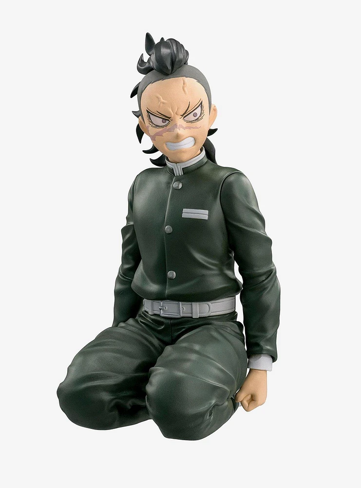 Sega Demon Slayer: Kimetsu no Yaiba Premium Perching Genya Shinazugawa (Swordsmith Village Arc) Figure