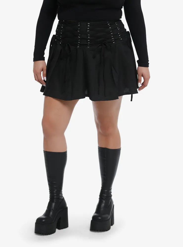 Plus Black Pleated Mini Skirt
