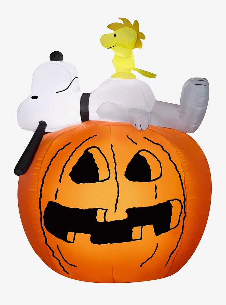 Peanuts Snoopy and Woodstock on Pumpkin Airblown