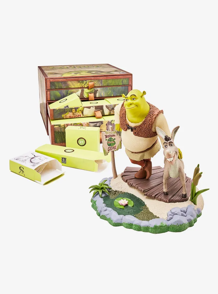 Shrek Statue Advent Calendar Figure