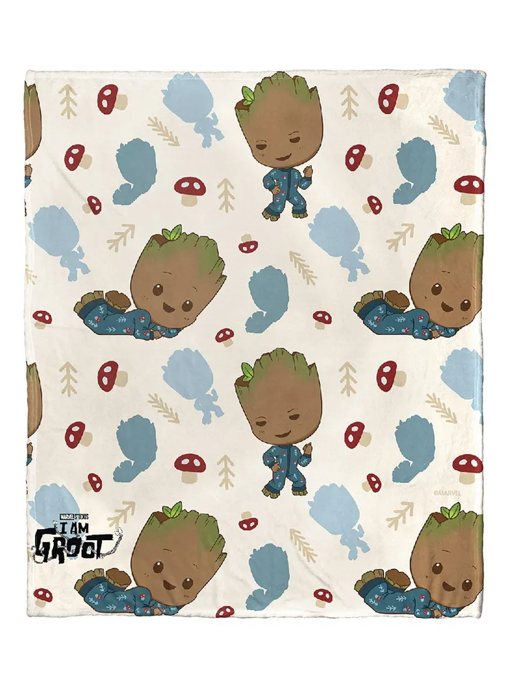 Boxlunch Marvel I Am Groot Cutie Patootie Silk Touch Throw Blanket